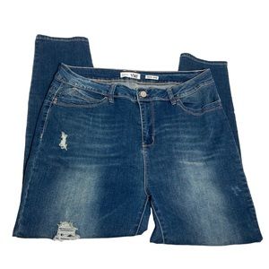 YMI curvy fit distressed high rise jeans size 19
